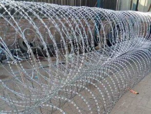  Razor Wire,  Razor Wire